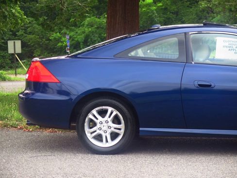 Used 2006 Honda Accord EX-L image 21