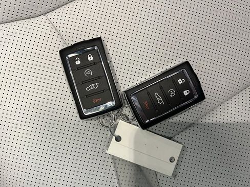 New 2025 Jeep Wagoneer S Limited image 21