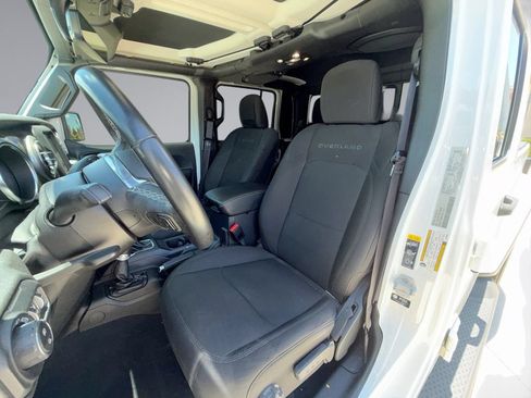 Used 2022 Jeep Gladiator Overland AWD/4WD image 32