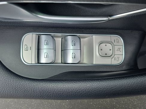 Used 2023 Mercedes-Benz GLS 450 4MATIC image 30