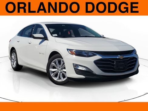 Used 2024 Chevrolet Malibu LT image 1