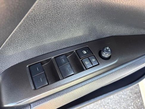 Used 2024 Toyota Camry SE w/ Convenience Package FWD image 21
