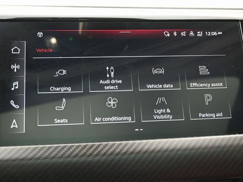 Used 2023 Audi e-tron GT Premium Plus w/ Performance Package image 13