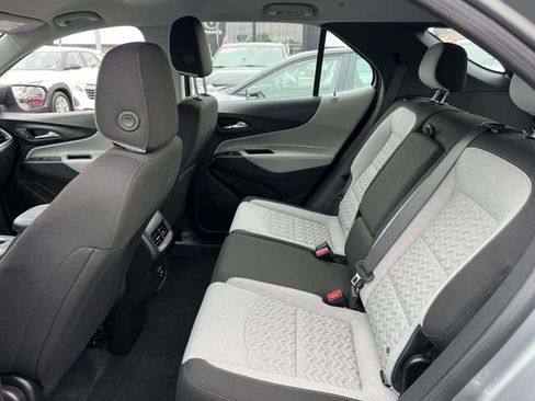 Used 2024 Chevrolet Equinox LS FWD image 11
