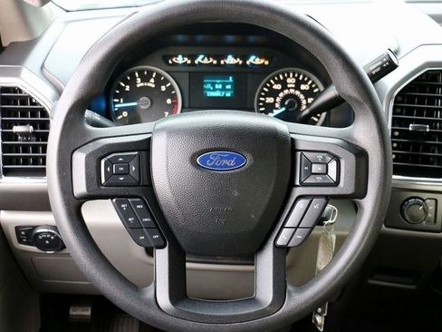Used 2016 Ford F150 XLT image 26