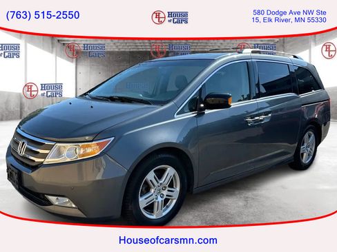 Used 2013 Honda Odyssey Touring image 1