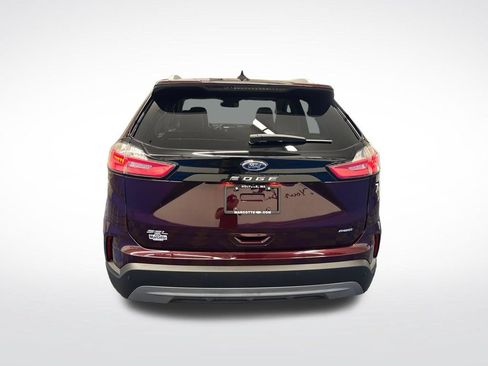 Used 2021 Ford Edge SEL w/ Convenience Package AWD/4WD image 4