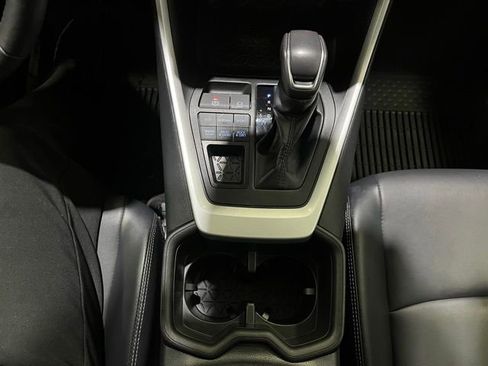 Certified 2022 Toyota RAV4 XLE Premium AWD/4WD image 22