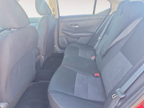 Used 2022 Nissan Sentra SR w/ Lighting Package image 13