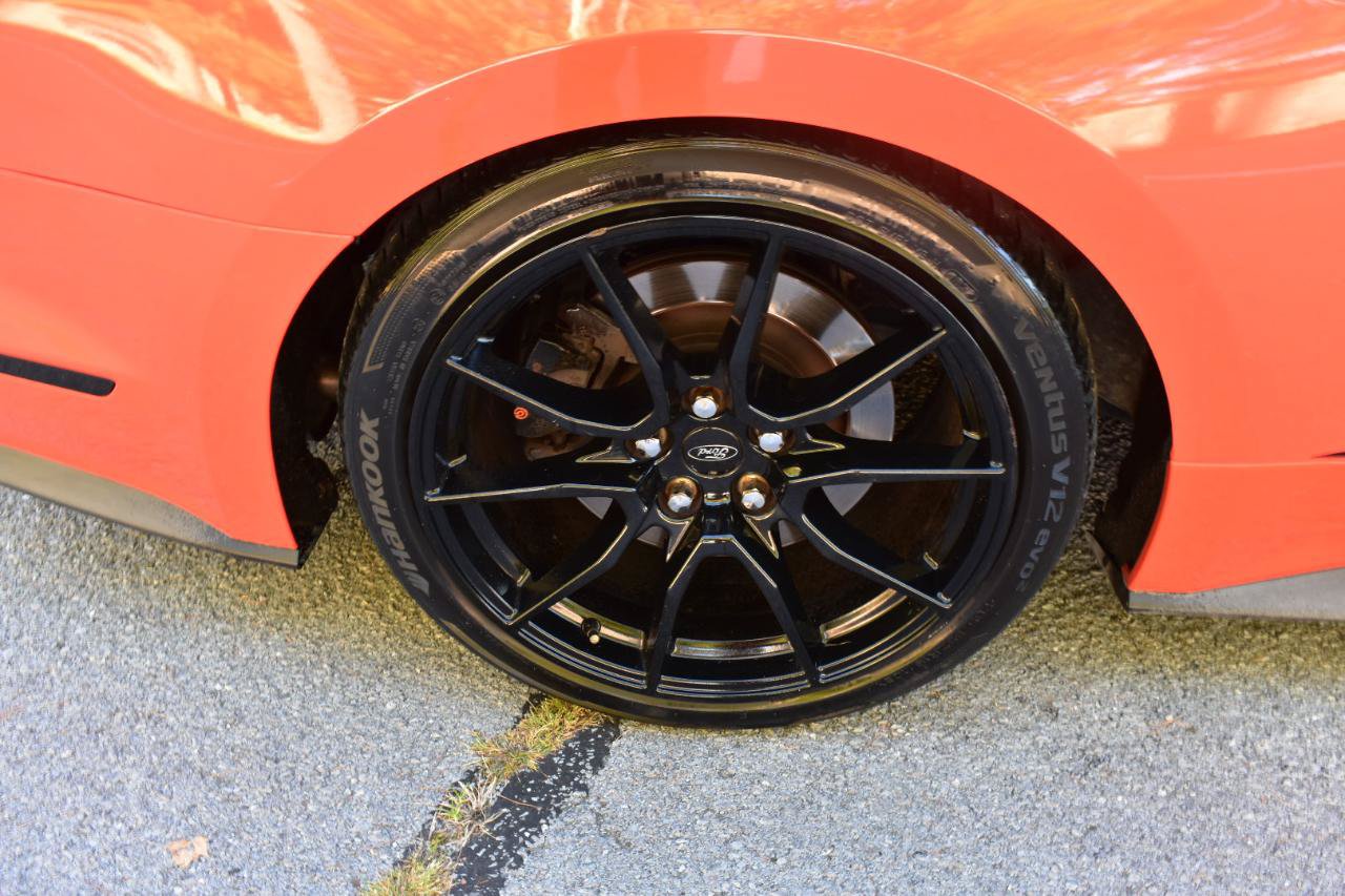 Used 2015 Ford Mustang GT Premium w/ Equipment Group 401A RWD image 34