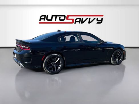 Used 2022 Dodge Charger R/T w/ Performance Handling Group image 7