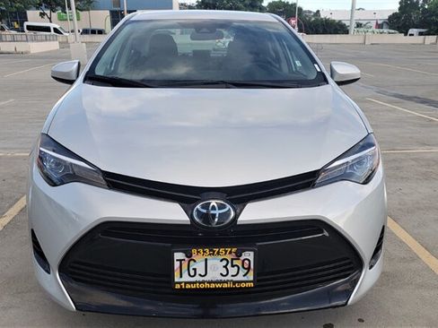 Used 2018 Toyota Corolla LE FWD image 7