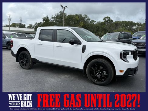 New 2026 Ford Maverick Lariat w/ Black Appearance Package AWD/4WD image 2