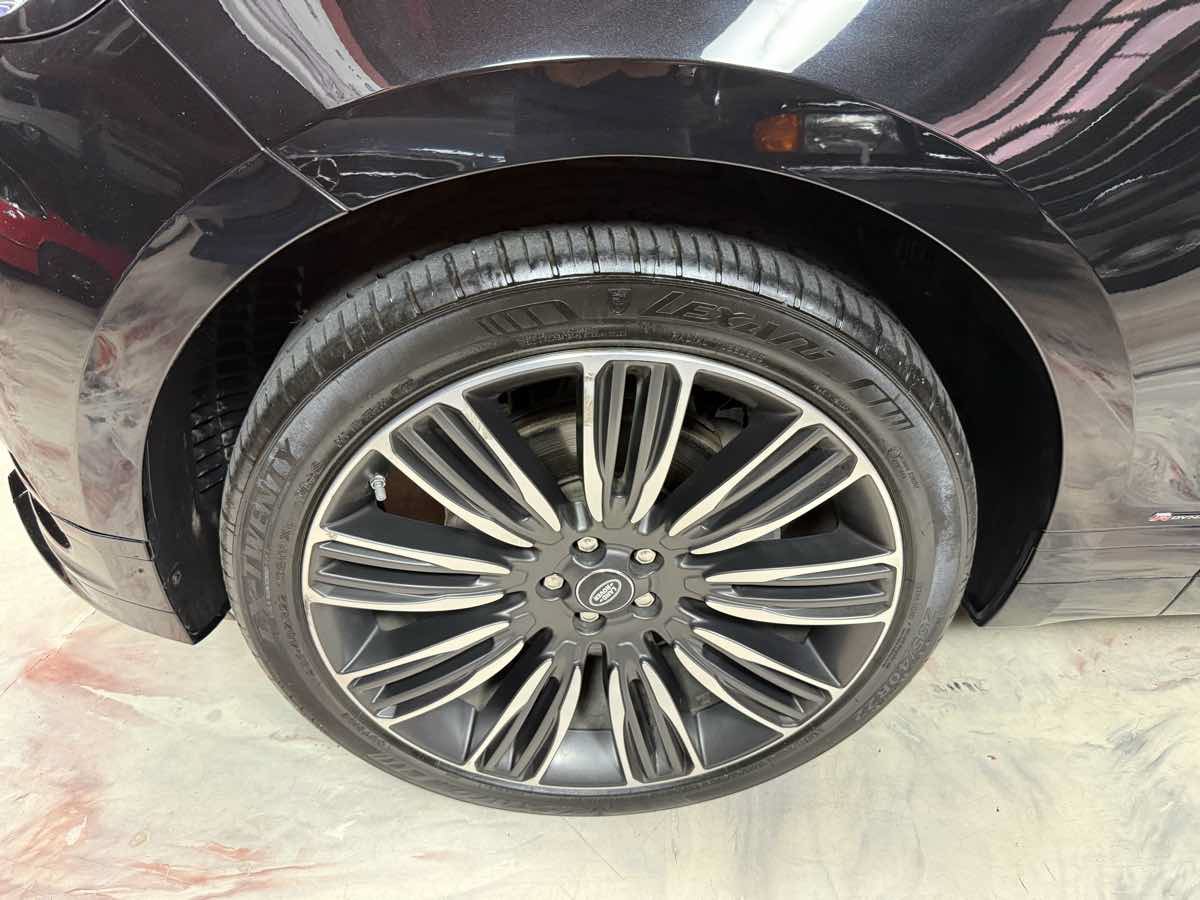 Used 2020 Land Rover Range Rover Velar R-Dynamic S AWD/4WD image 34
