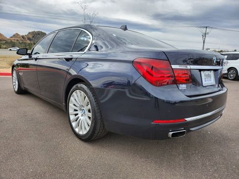 Used 2013 BMW 750Li image 7