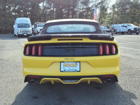 Certified 2017 Ford Mustang GT Premium w/ Equipment Group 401A image 6
