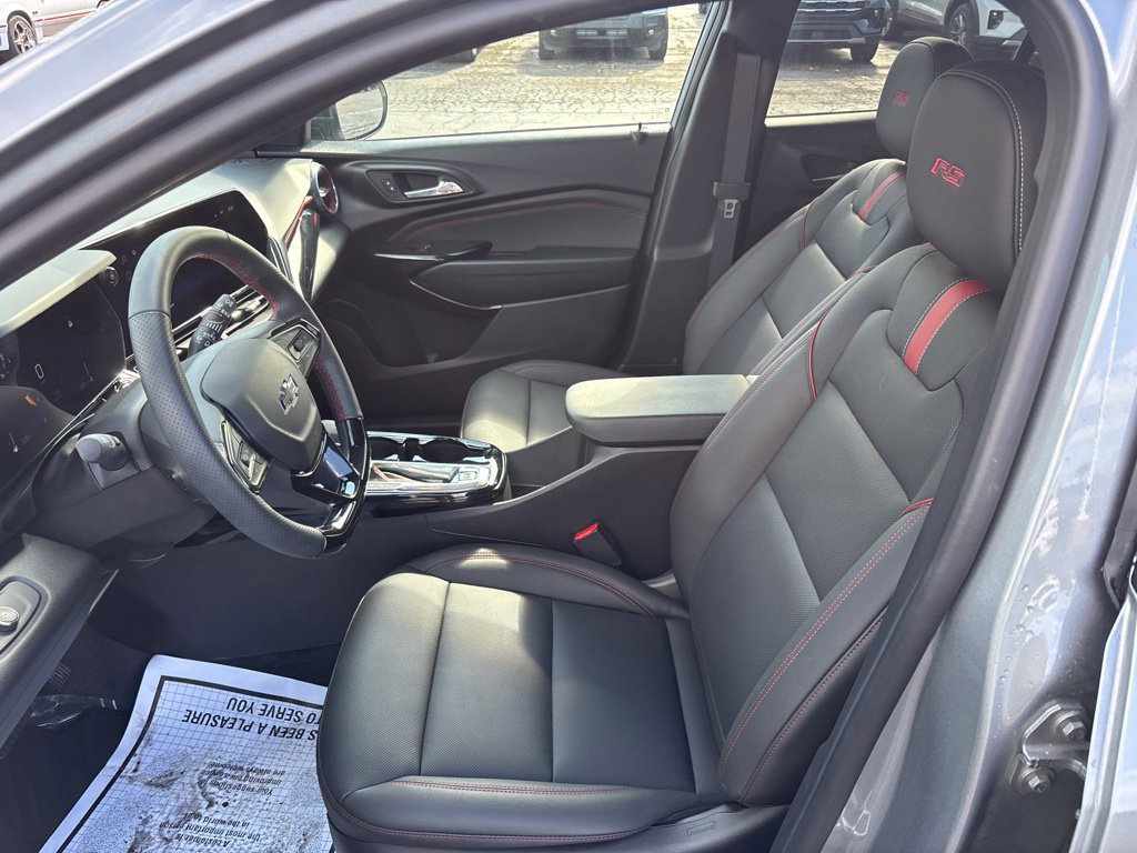 Used 2026 Chevrolet Trax RS w/ Driver Confidence Package FWD image 24