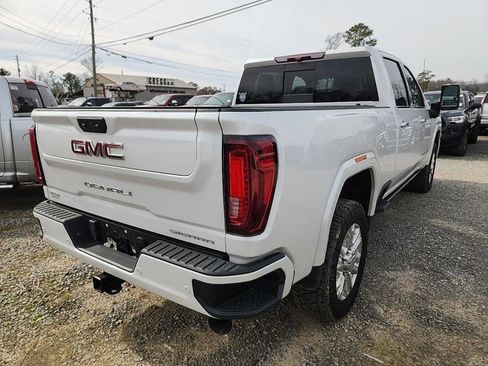 Used 2022 GMC Sierra 2500 Denali image 3