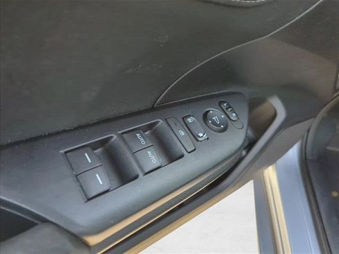 Used 2017 Honda Civic EX image 9