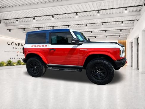 Used 2025 Ford Bronco Stroppe Edition AWD/4WD image 15