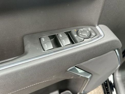 New 2026 GMC Sierra 1500 Elevation image 13