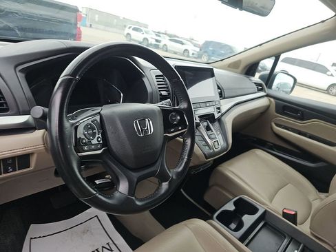 Used 2019 Honda Odyssey EX-L image 10