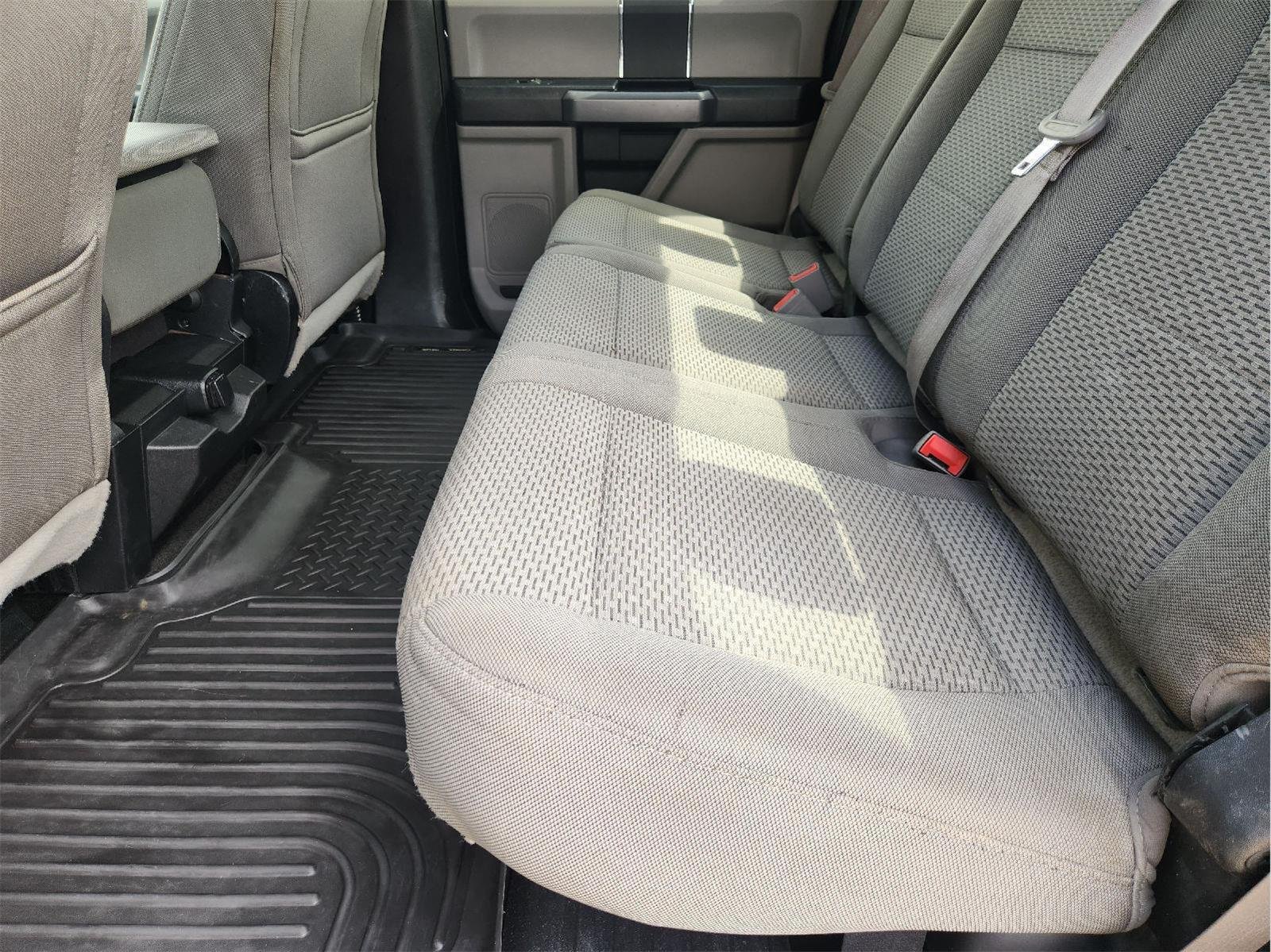 Used 2018 Ford F250 XLT w/ FX4 Off-Road Package AWD/4WD image 29