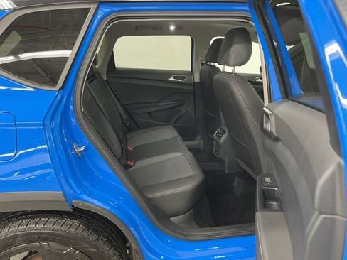 New 2025 Volkswagen Taos SE AWD/4WD image 10