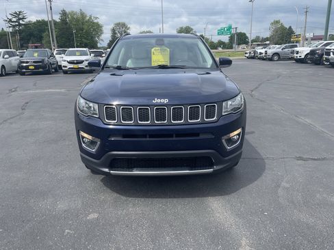 Used 2020 Jeep Compass Limited AWD/4WD image 3