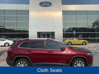 Used 2019 Jeep Cherokee Latitude w/ Popular Appearance Group FWD video 2