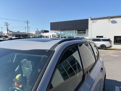 Used 2022 Kia Telluride SX w/ SX Prestige Package AWD/4WD image 8