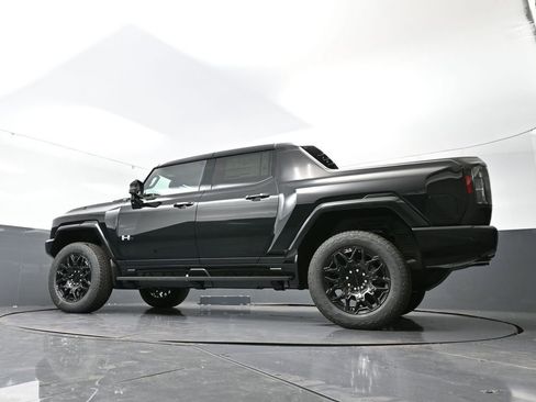 New 2025 GMC Hummer EV 2X w/ LPO, Sport Package image 50