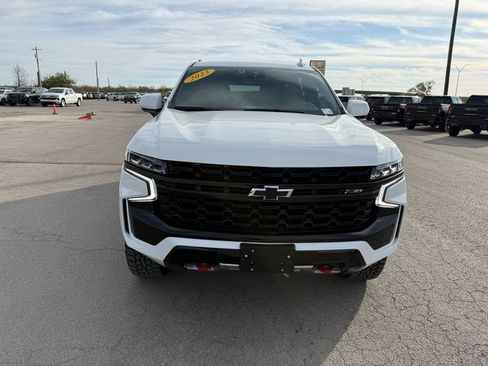 Used 2023 Chevrolet Suburban Z71 image 9