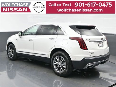 Used 2023 Cadillac XT5 Premium Luxury w/ Technology Package image 3