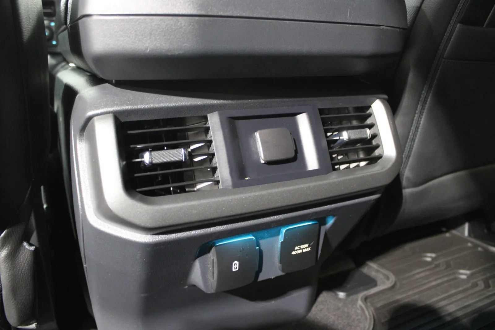 Used 2024 Ford F150 XLT w/ Equipment Group 302A MID AWD/4WD image 38