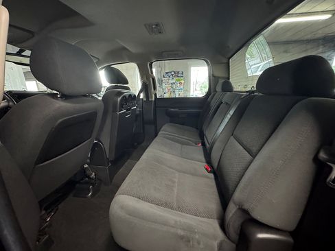 Used 2008 GMC Sierra 1500 SLE w/ Texas Edition RWD image 7