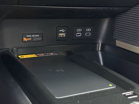 Used 2026 Toyota Camry XLE w/ Convenience Package image 22