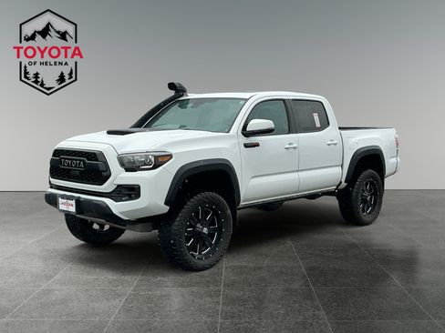Used 2019 Toyota Tacoma TRD Pro AWD/4WD image 1