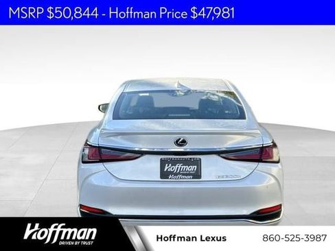 New 2025 Lexus ES 300h w/ Premium Package image 7