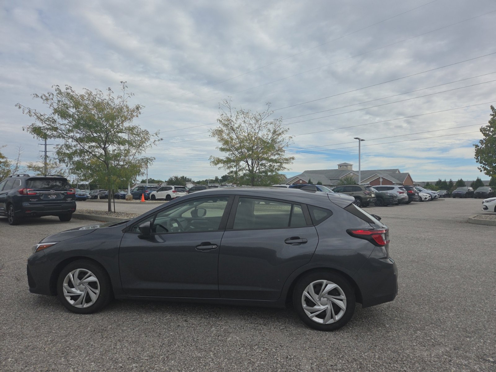 Used 2024 Subaru Impreza 2.0i AWD/4WD image 17