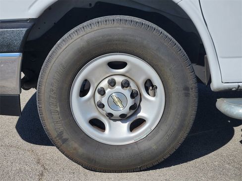 Certified 2024 Chevrolet Express 2500 w/ Driver Convenience Package image 10