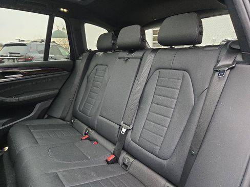 Used 2018 BMW X3 xDrive30i image 11
