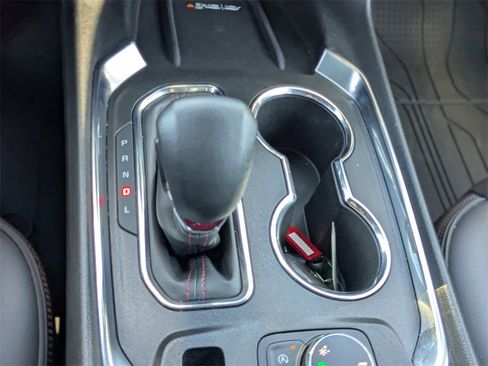 Certified 2023 Chevrolet Traverse RS image 16