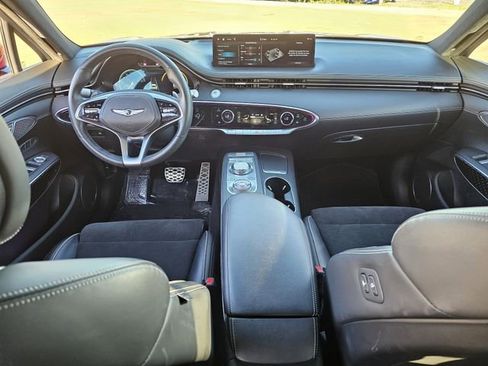 Used 2022 Genesis GV70 3.5T Sport w/ Sport Prestige Package image 8