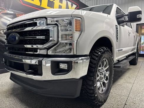 Used 2022 Ford F250 Lariat w/ Lariat Value Package AWD/4WD image 2