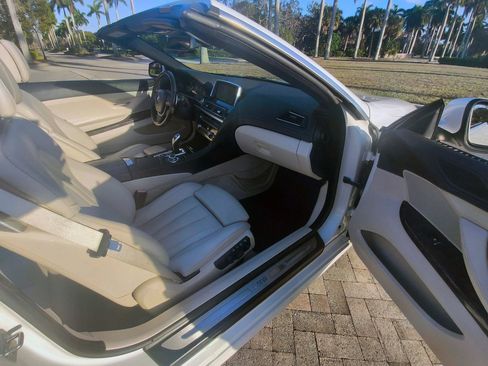Used 2012 BMW 650i Convertible image 29