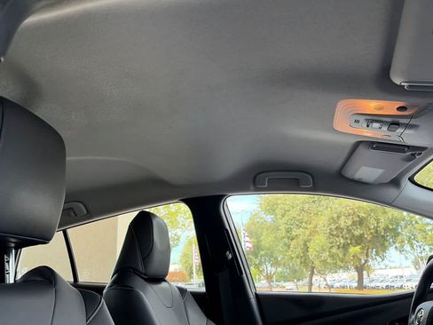 Used 2021 Toyota Prius Prime Limited FWD image 17