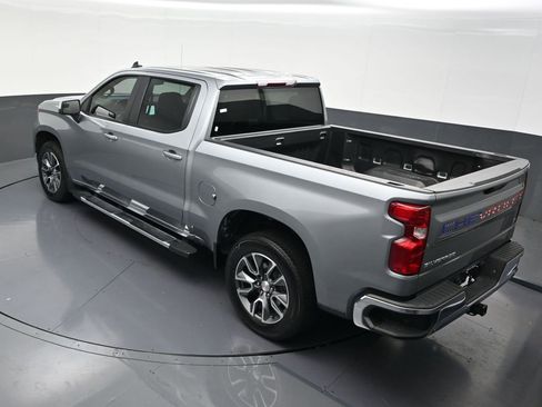 Used 2025 Chevrolet Silverado 1500 LT RWD image 17
