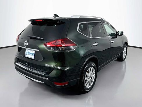 Used 2019 Nissan Rogue SV AWD/4WD image 7