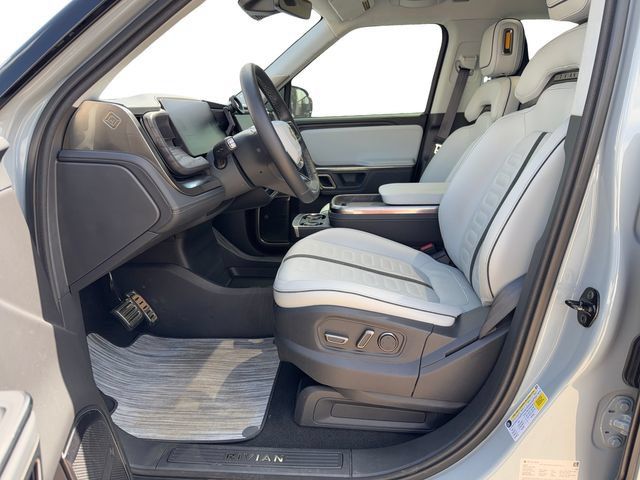 Used 2023 Rivian R1S Adventure Quad AWD/4WD image 11